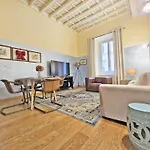 Apartment Splendid Pantheon Rome
